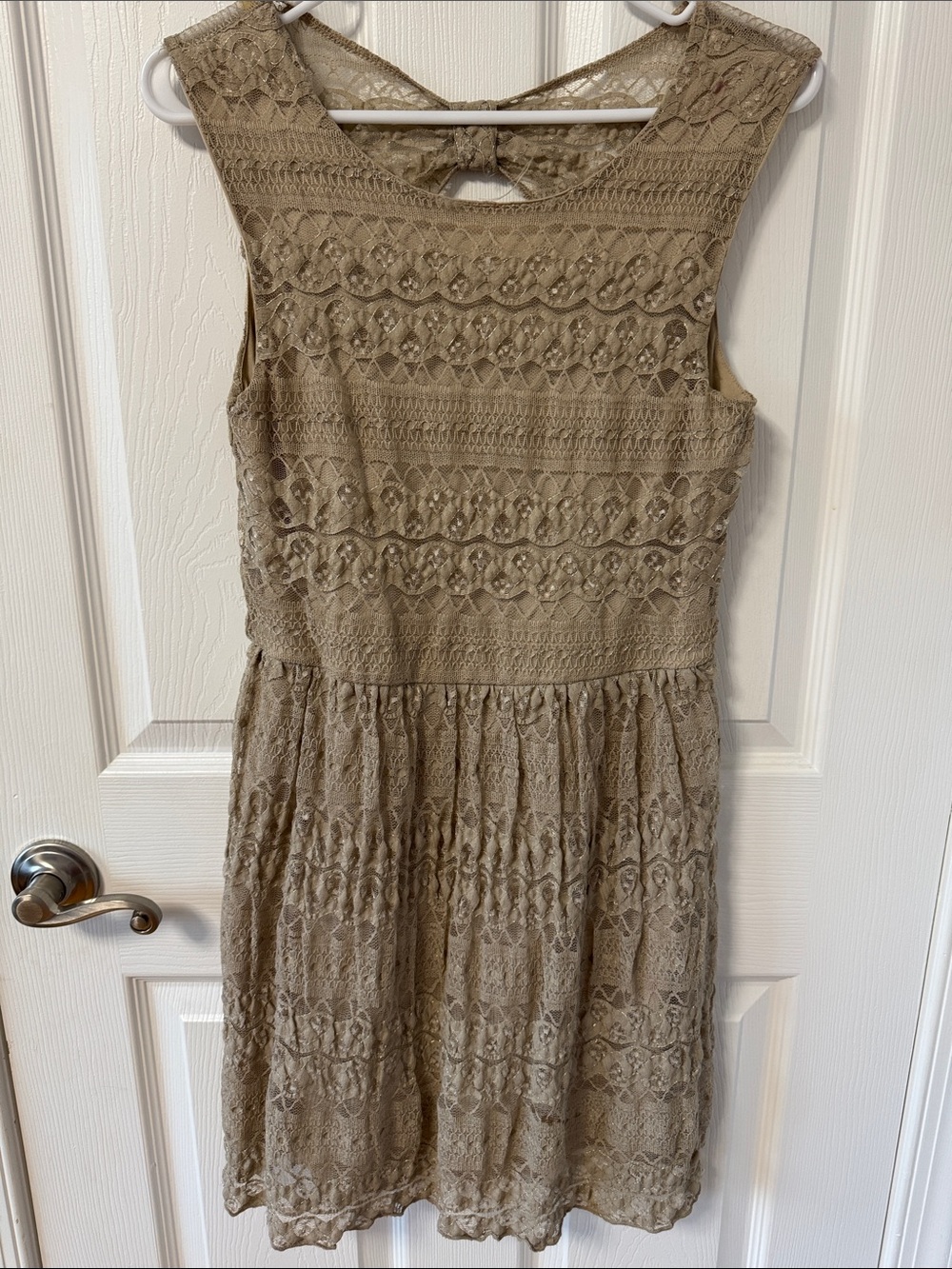 Three Hearts Lace Mini Dress in Taupe